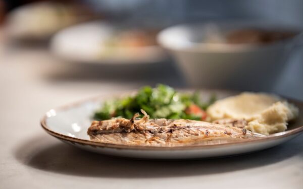 Proteiner i hverdagen: slik får du nok uten kompliserte dietter