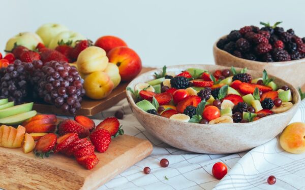 Sunnere småspising: en enkel guide til smartere snacks gjennom dagen