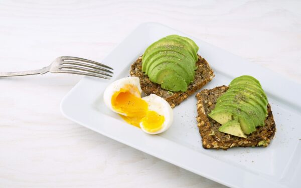 Egg i kostholdet: en enkel guide til sunne valg uten ekstreme regler