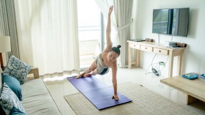 Kjernemuskulatur uten avansert utstyr: slik kommer du i gang trygt og smart