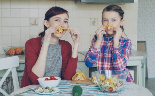 Sunnere kveldssnacks for hele familien uten mye styr