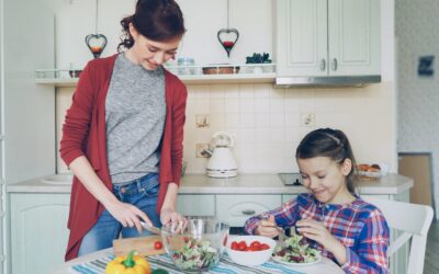 Trygge små måltider: hvordan planlegge smart mellommåltid hjemme